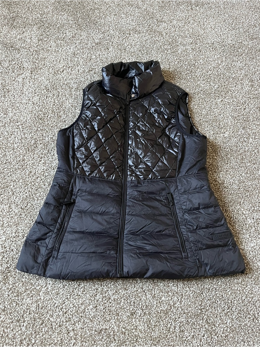Calvin Klein Performance Women’s Large Black Quilted Puffer Vest